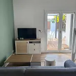 St Cyprien Belle Maison Renovee Avec Jardin 4 A 6 P * Saint-Cyprien