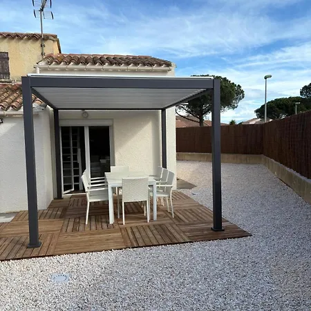 St Cyprien Belle Maison Renovee Avec Jardin 4 A 6 P * Saint-Cyprien (Pyrenees-Orientales)