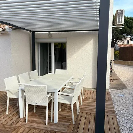 Feriehus St Cyprien Belle Maison Renovee Avec Jardin 4 A 6 P *