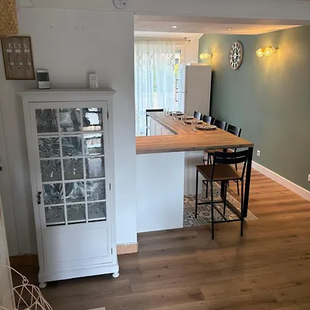 Feriehus St Cyprien Belle Maison Renovee Avec Jardin 4 A 6 P