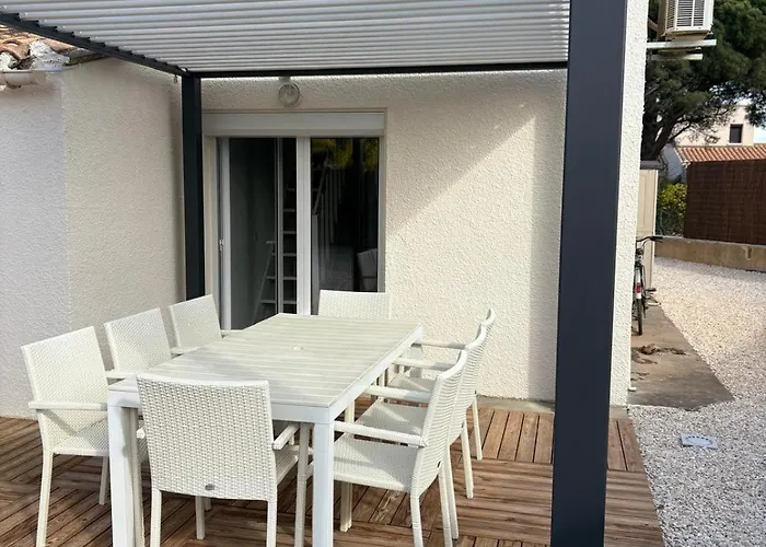 بيت للعطل St Cyprien Belle Maison Renovee Avec Jardin 4 A 6 P *